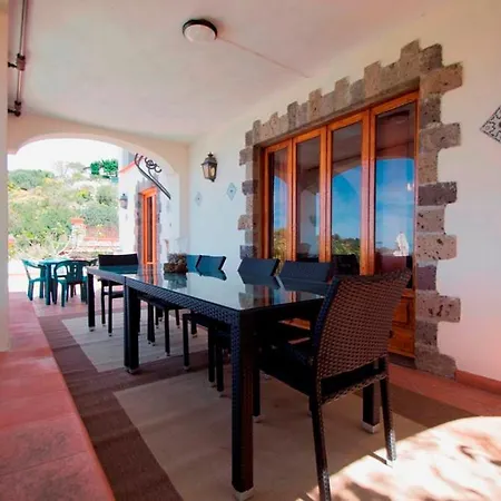 Villa Termini-sant'agata Sleeps 17 Pool Wifi *