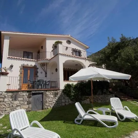 Termini-sant'agata Sleeps 17 Pool Wifi