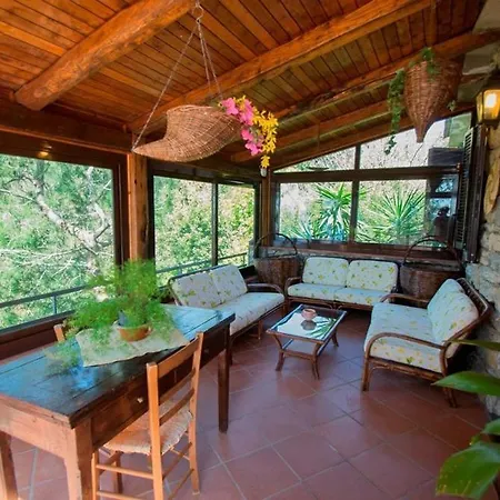 Villa Termini-sant'agata Sleeps 17 Pool Wifi *